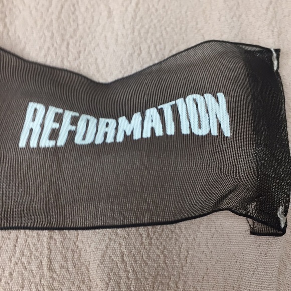 Reformation Hadley Dress in Latte - Picture 6 of 9